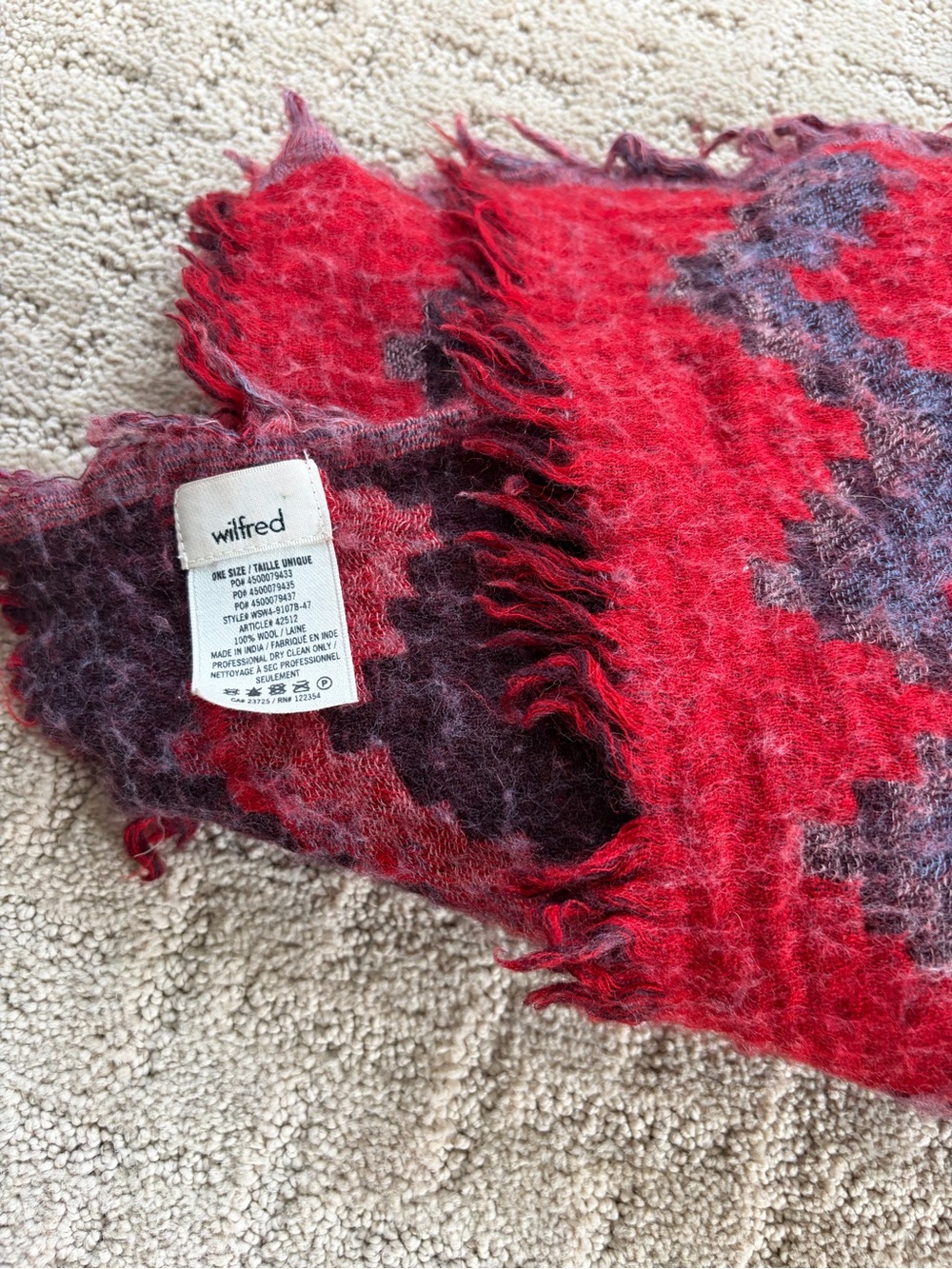 Wilfred Geometric Pattern Scarf - Picture 2 of 5